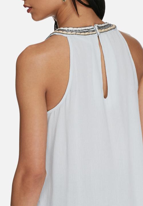 Vero Moda - Zura beaded halterneck top