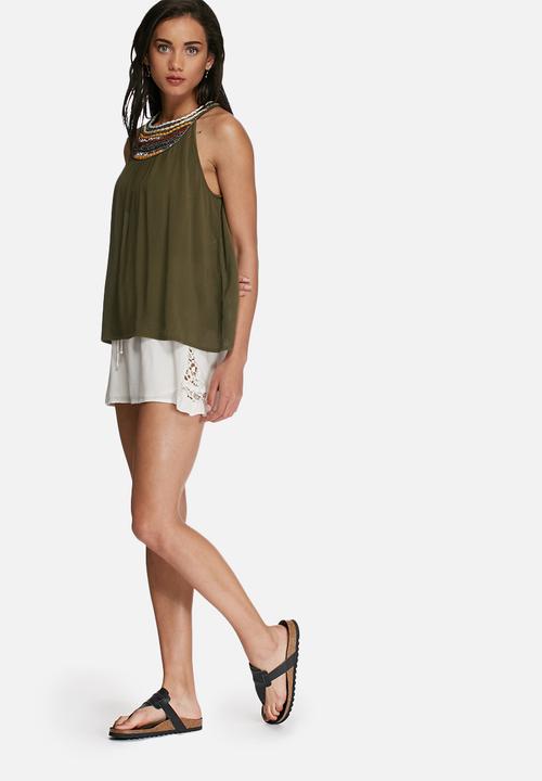 Vero Moda - Zura beaded halterneck top