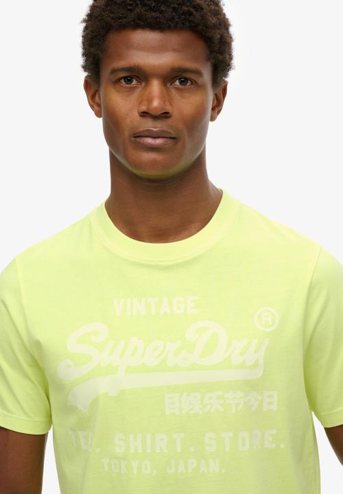 Superdry. - Vl Neon Relaxed Tee - Dry Fluro Yellow
