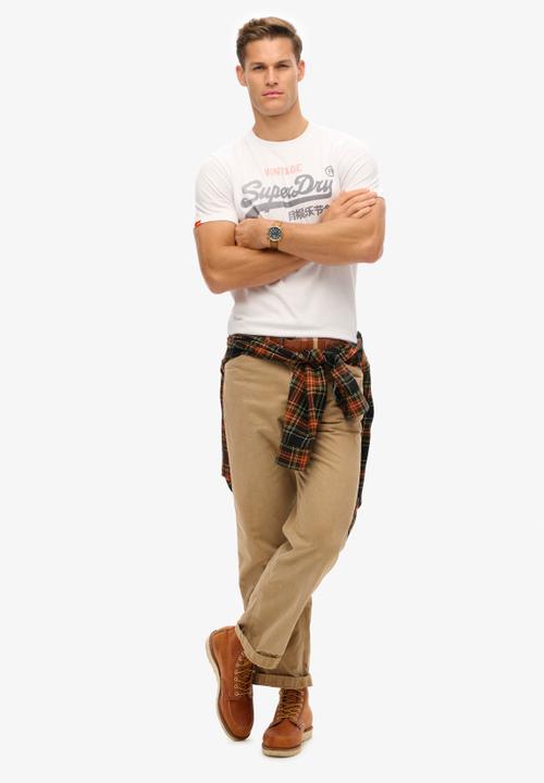 Superdry. - Vl Heritage Relaxed Tee - Optic
