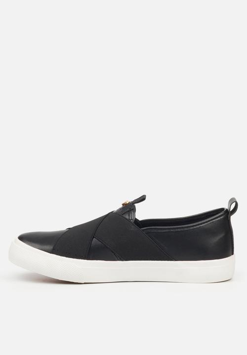 Butterfly Feet - Shore 12 slip-on - black
