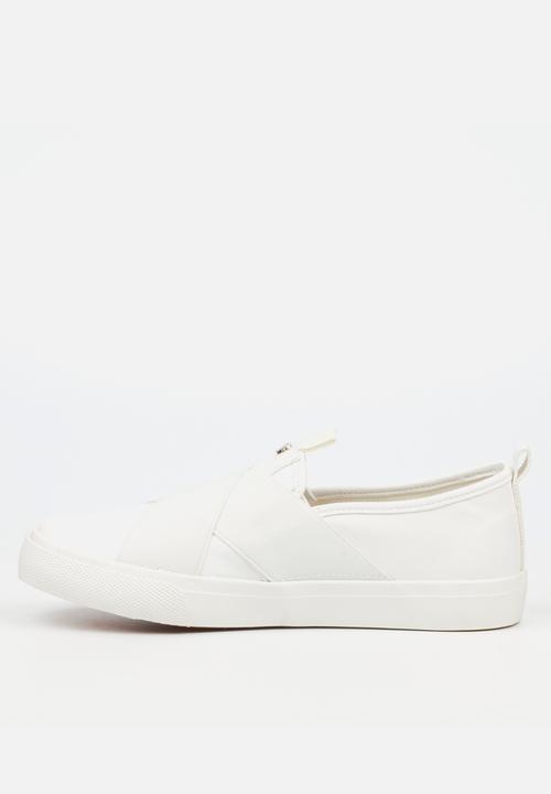 Butterfly Feet - Shore 12 slip-on - white