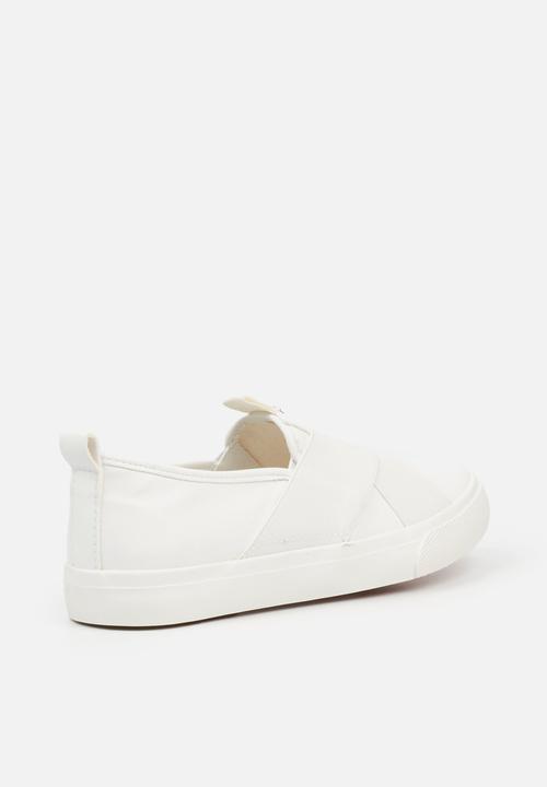Butterfly Feet - Shore 12 slip-on - white