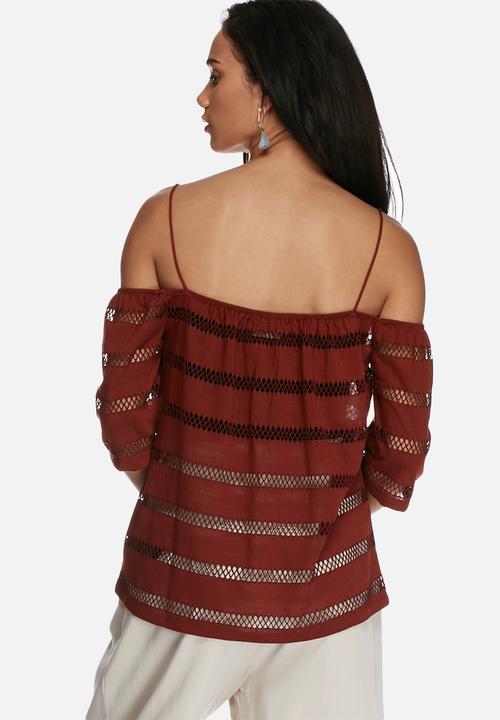 Vero Moda - Steve cold shoulder top