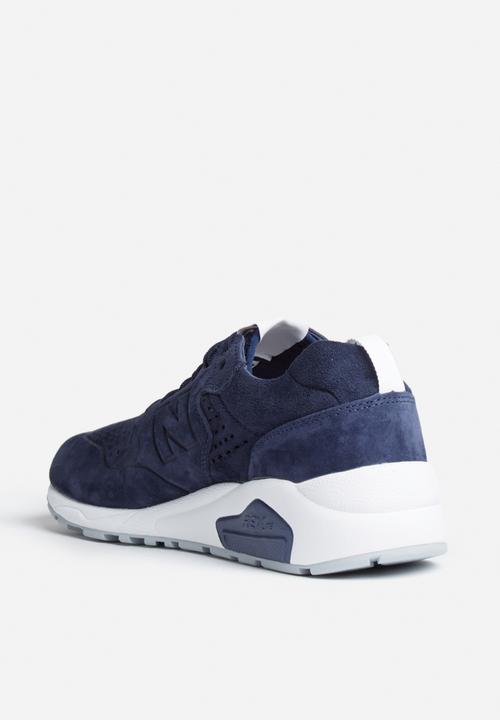 New Balance  - MRT580DC