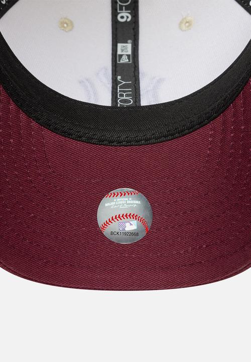 New Era - Colourblock 9Forty® Mc New York Yankees Ltcfbg - Ecru/Burgundy