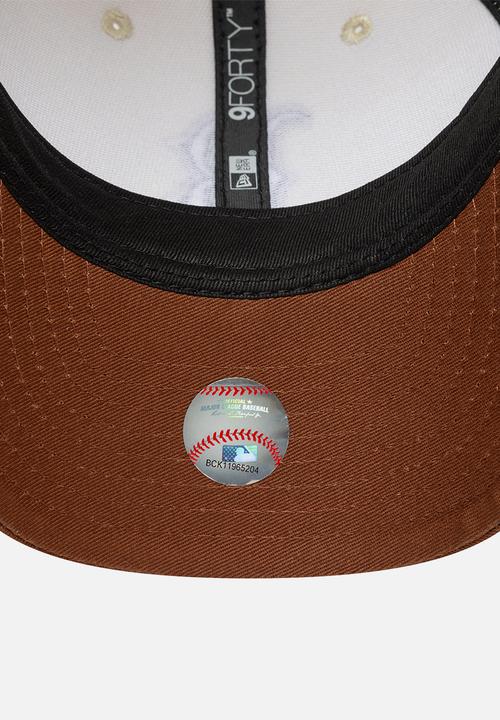 New Era - Colourblock 9Forty® Mc Boston Red Sox Ltcdau - Ecru/Brown