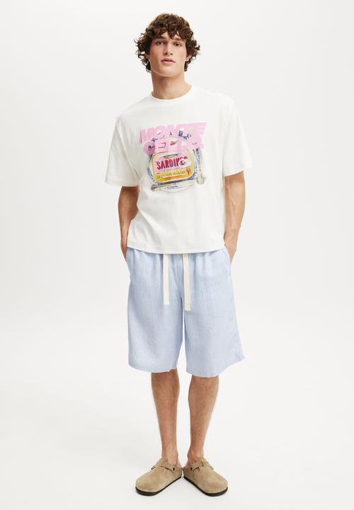 Cotton On - Cropped Fit Graphic T-Shirt - Vintage White/Monte Cello