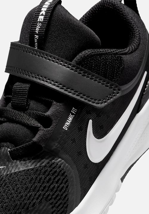 nike revolution 5 vs star runner 2