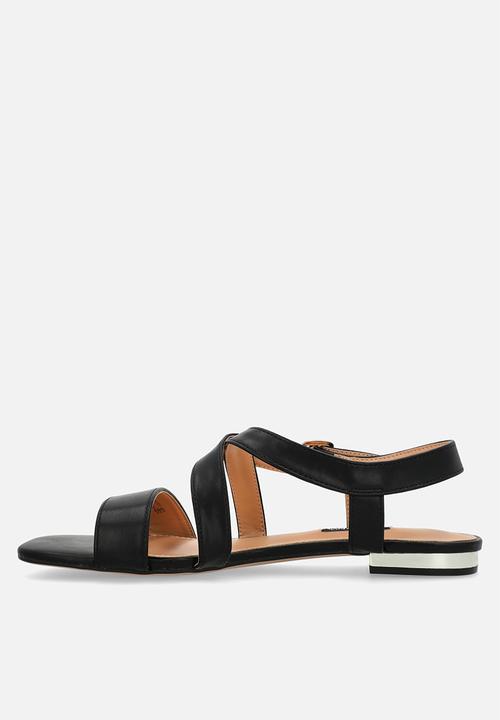 Nine West - Etrina sandal - black