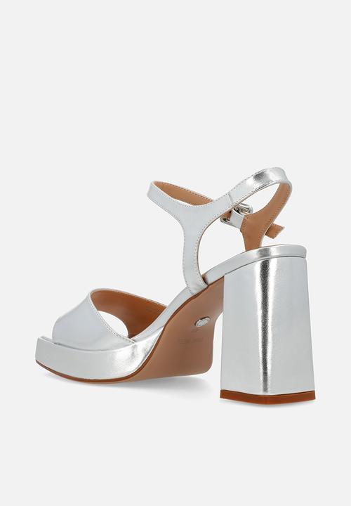 Nine West - Labella heel - silver