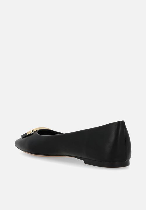 Nine West - Wiena pump - black
