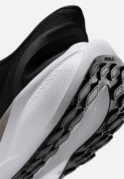 Nike - PEGASUS EASYON