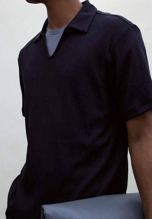 H&M - Regular fit collared t-shirt - navy blue
