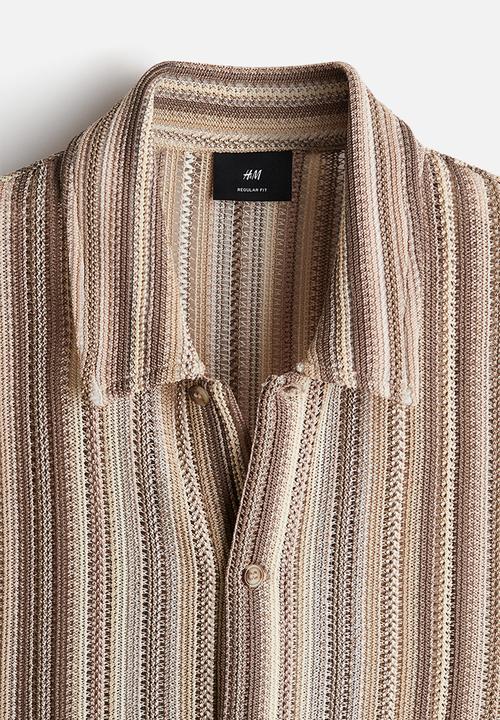 H&M - Regular fit crochet-look shirt - beige striped