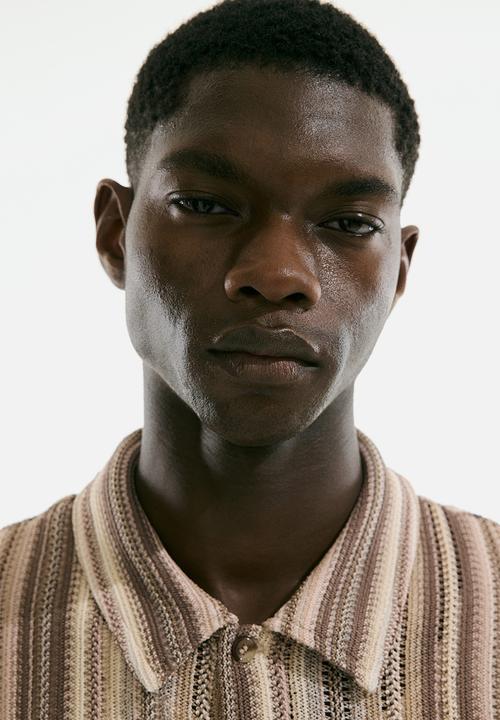 H&M - Regular fit crochet-look shirt - beige striped