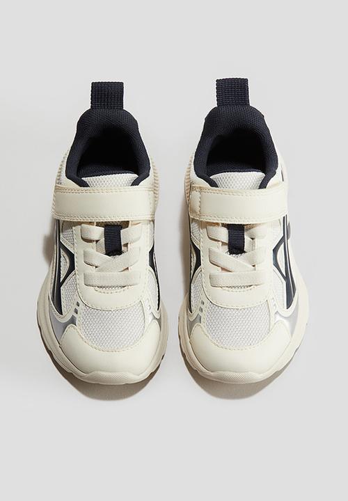 H&M - Lightweight-sole trainers - cream