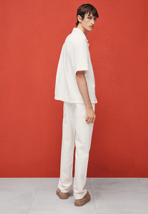 H&M - Regular fit textured resort shirt - white