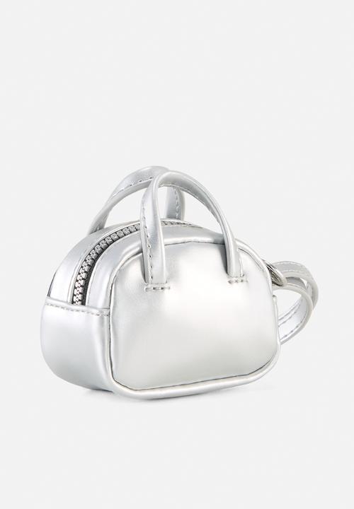Keychain metallic grip bag - silver