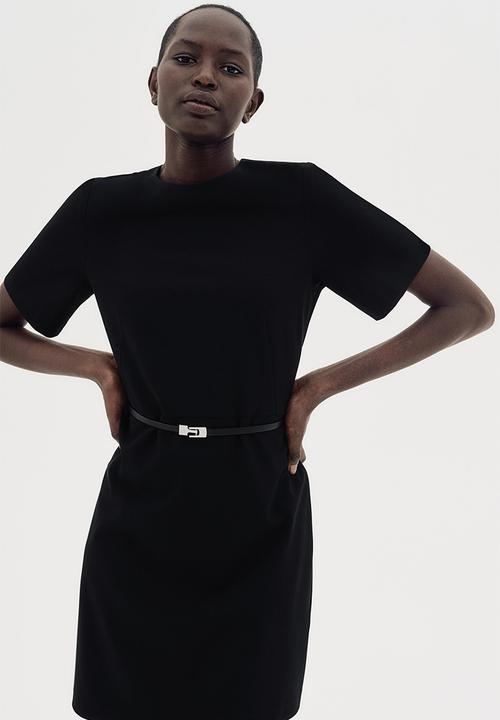 H&M - Belted dress - black
