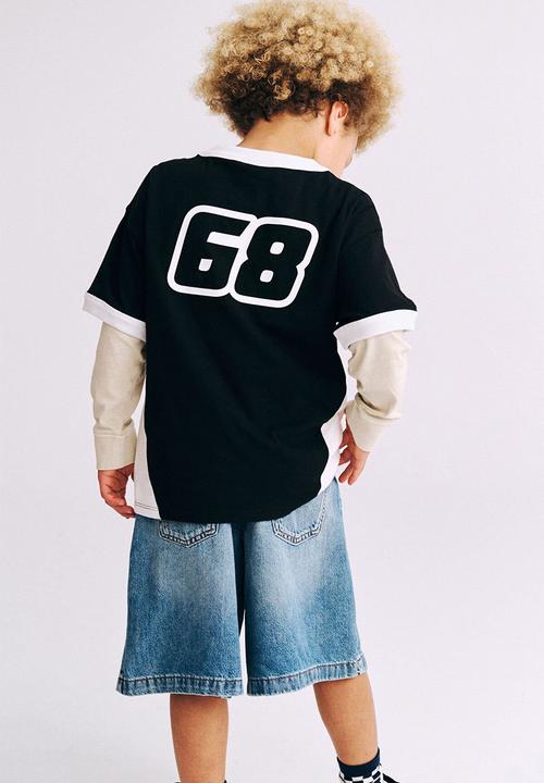 Cotton On - Licensed Drop Shoulder Short Sleeve Tee - Lcn Mat Black/Hot Wheels Track