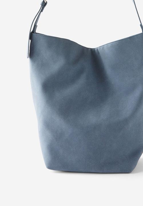 Rubi - Ashton bucket bag- steel blue micro