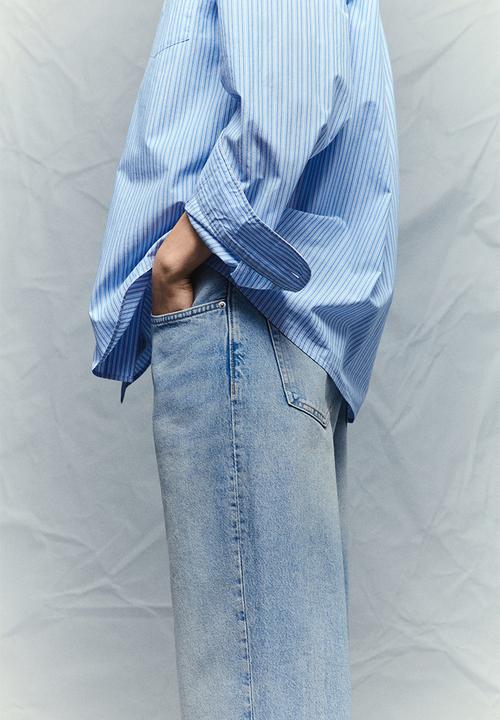 H&M - Loose jeans - light denim blue