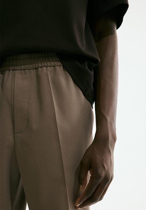H&M - Slim fit twill trousers - dark beige