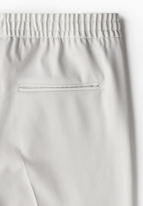H&M - Slim fit twill trousers - light beige