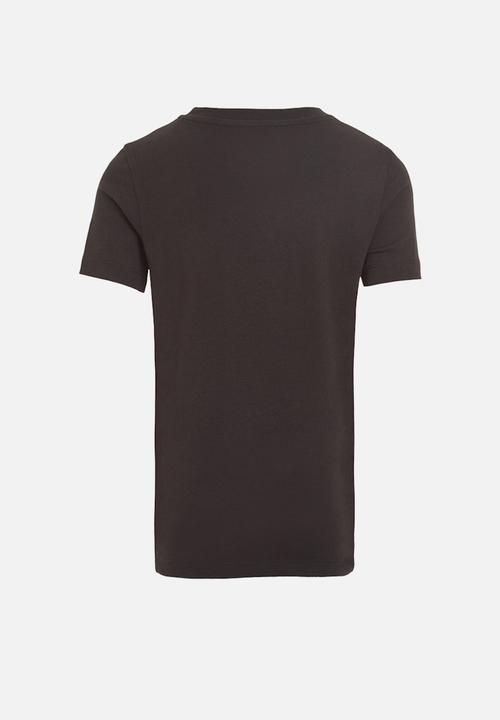 Calvin Klein - Slim fit chest logo T-shirt - ck black