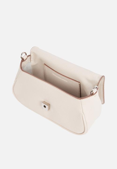 Calvin Klein - Minimal monogram shoulder bag20- wind chime