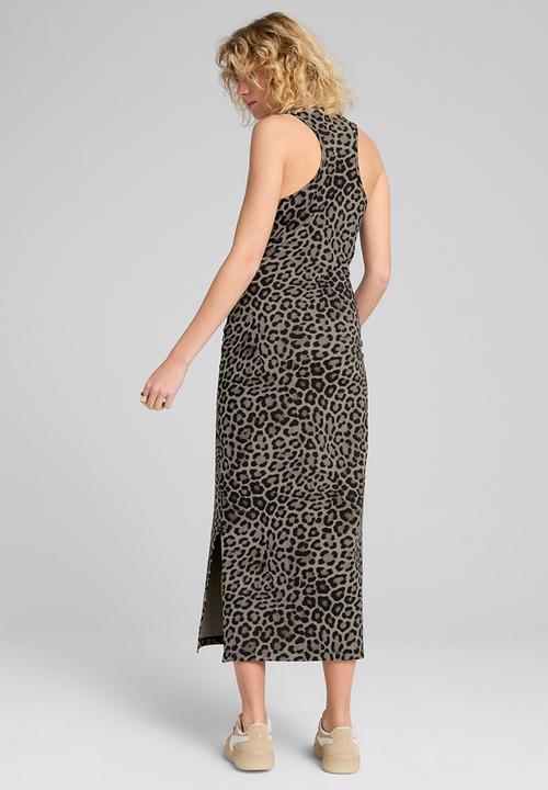 PUMA - Leo Luxe Slim Aop Dress - Black