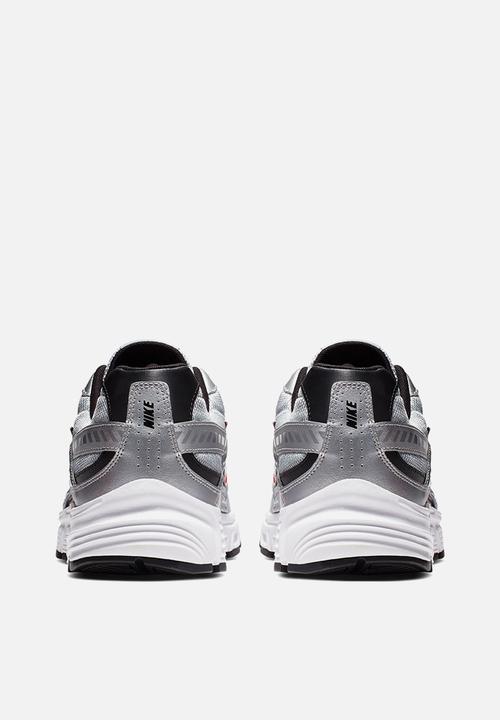 Nike - Nike Initiator