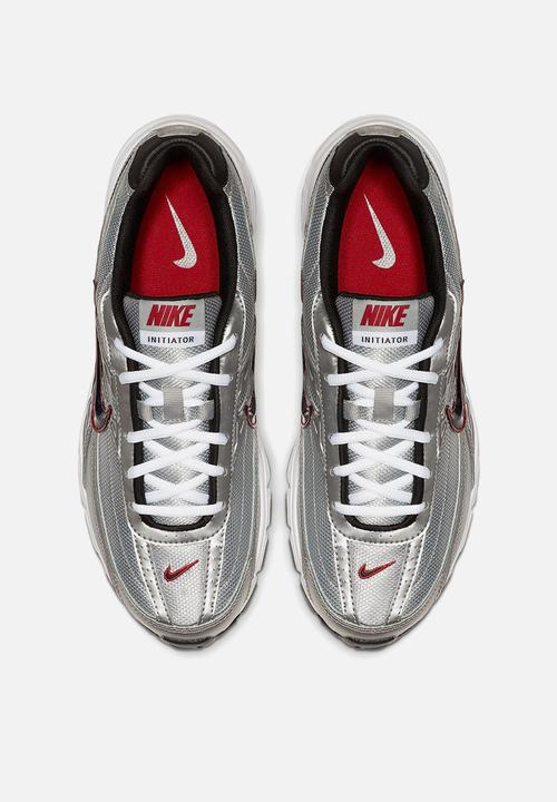 Nike - Nike Initiator