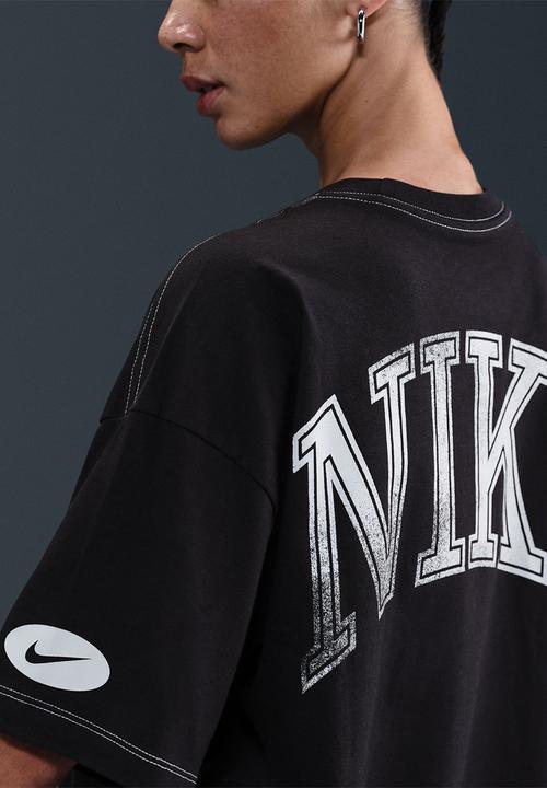 Nike - Nike womens street tee - black