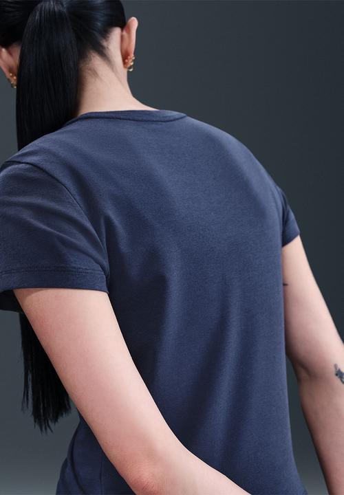 Nike - Nike womens chill knits cropped tee - midnight navy/sail