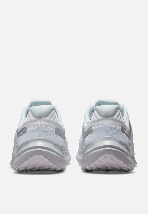 Nike - Quest 5