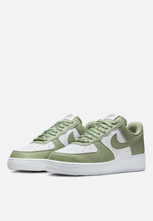 Nike - Nike Air Force 1 '07 Next Nature