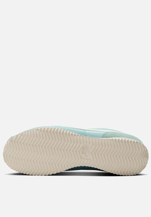 Nike - Nike Cortez Textile
