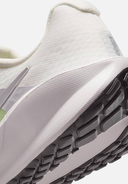 Nike - Nike Downshifter 13