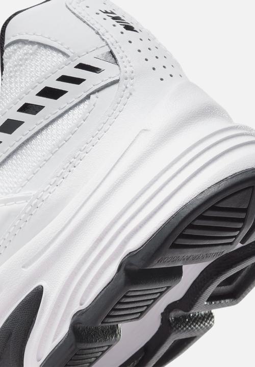 Nike - Initiator