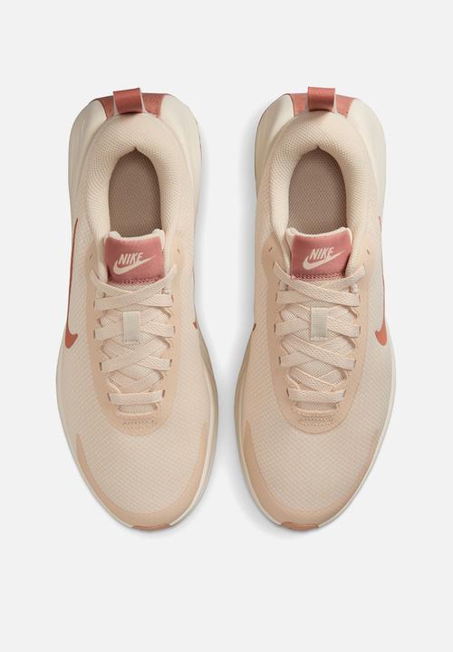Nike - Nike Promina