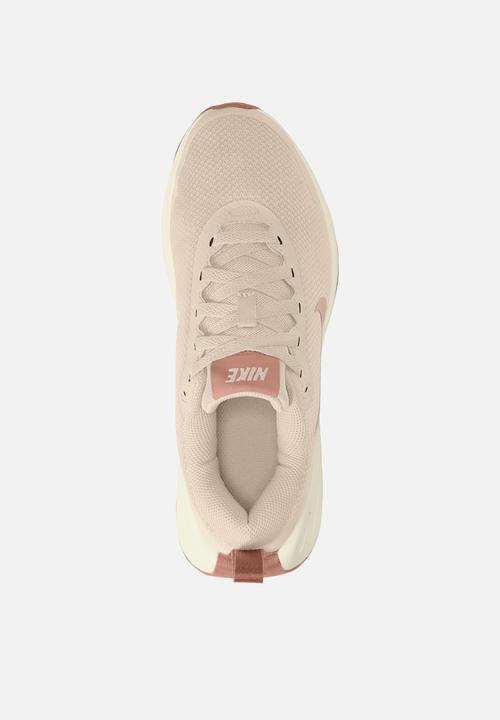 Nike - Nike Promina