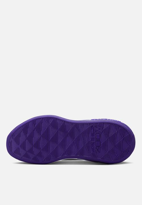 Nike - Nike Bella 7