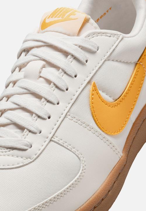Nike - Nike Field General