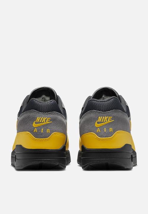 Nike - Nike Air Max 1 Essential