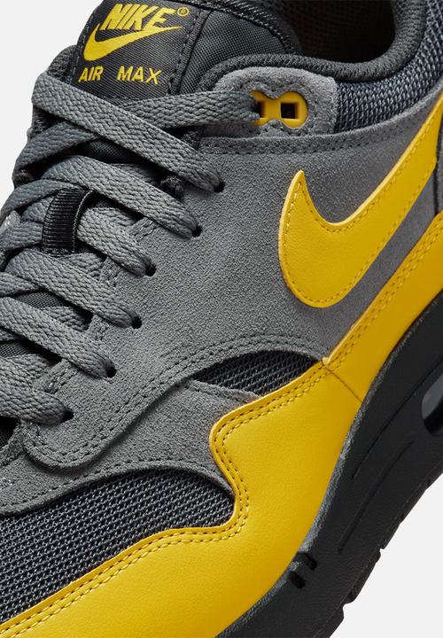 Nike - Nike Air Max 1 Essential