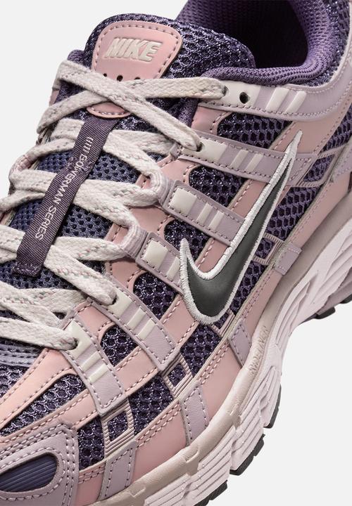 Nike - Nike P-6000 SE