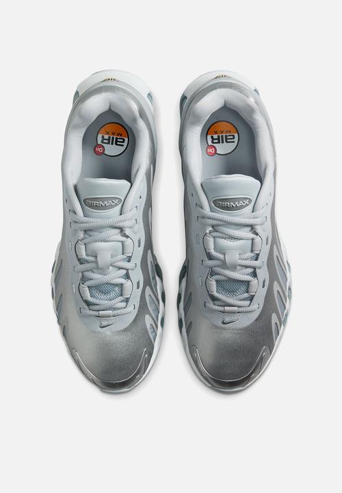 Nike - Air Max DN8
