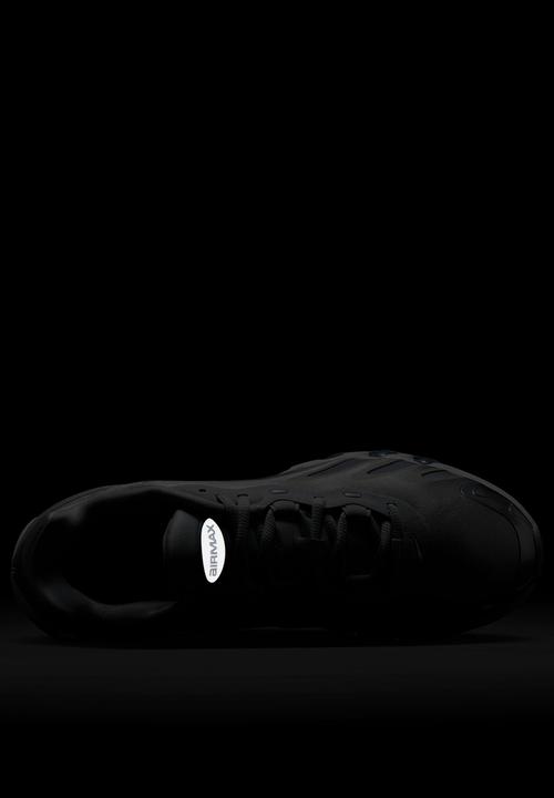 Nike - Air Max DN8